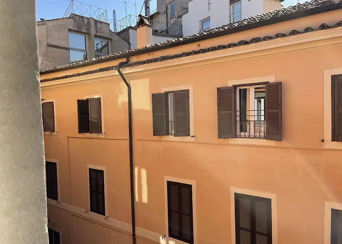 Palazzetto Trevi Guest house Rome